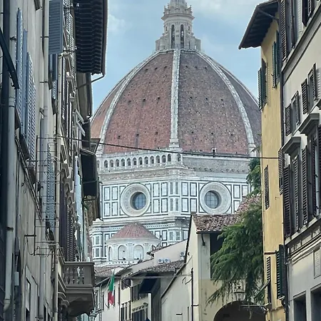 Deluxe Apartment In The Centre Of Florence-3
